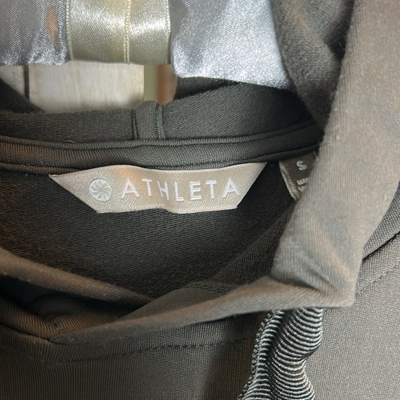 Athleta Surrey Hills Hoodie Sweatshirt Dress with Kangaroo Pocket. Size Small - Picture 3 of 13